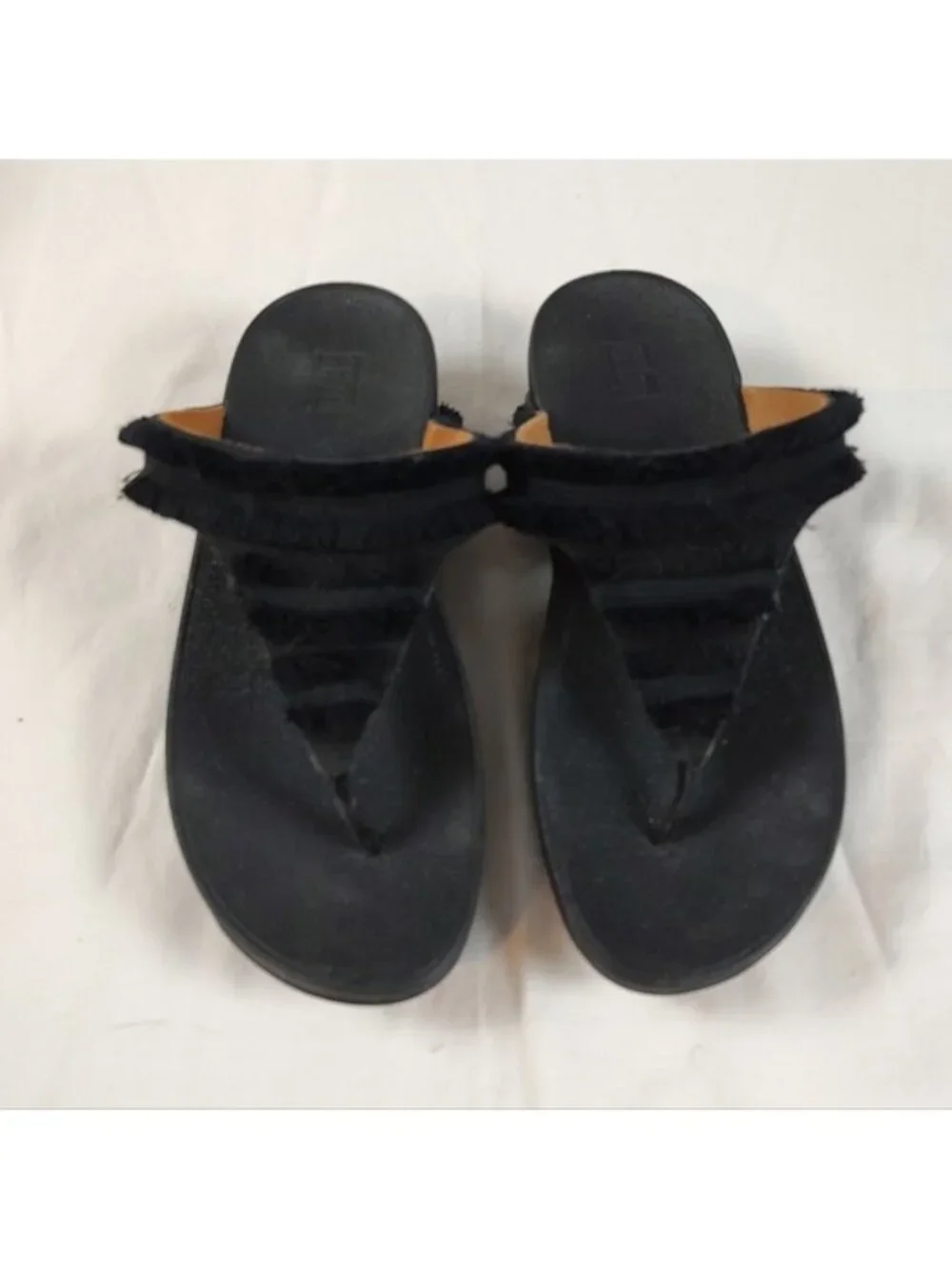 FitFlop Lottie Fringe Thong Sandals 8 Black